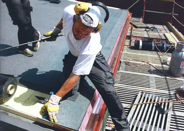 Roofing company using ClosingDealz